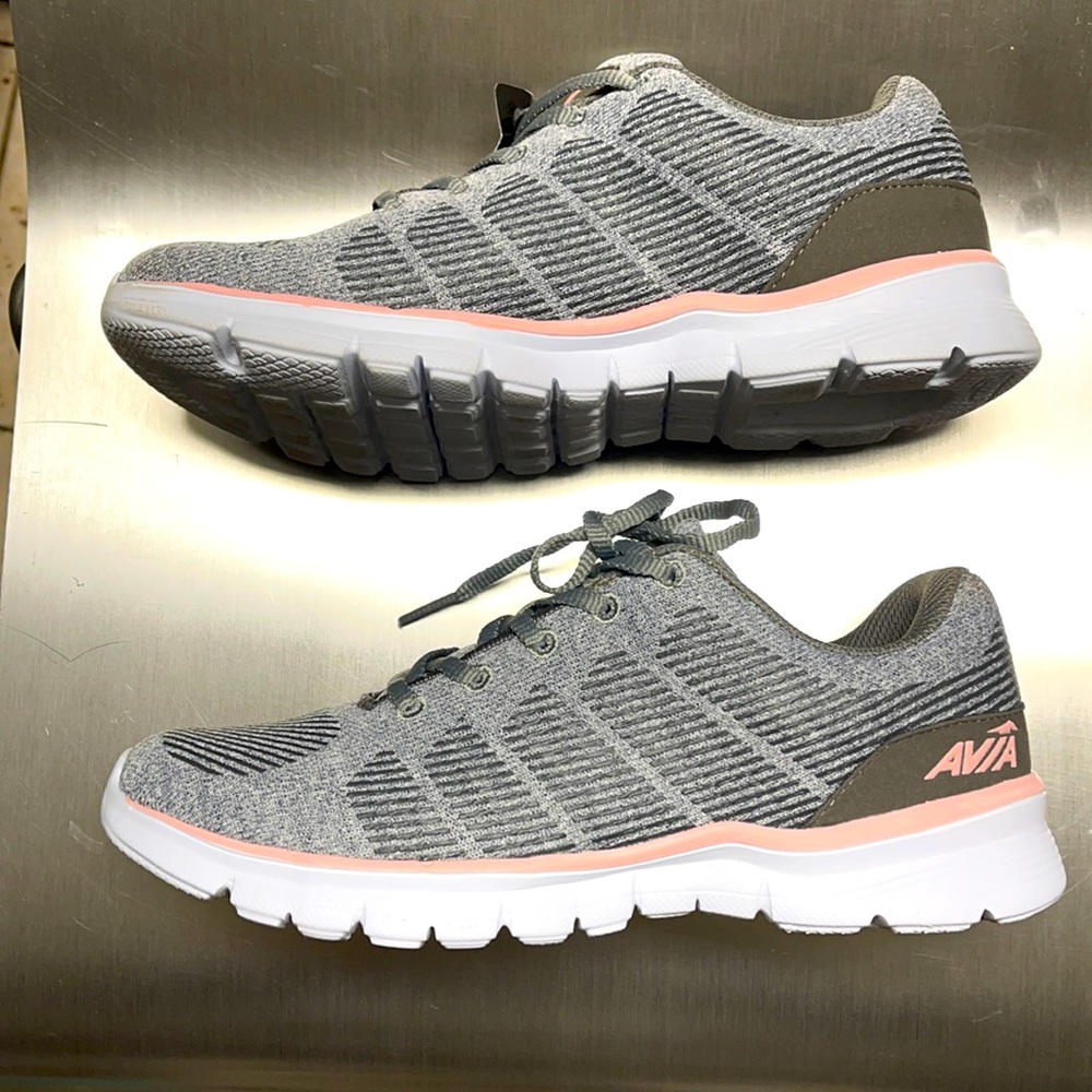 AVÍA AVI-RIFT Soft platform Memory tech grey tennis shoes 7
